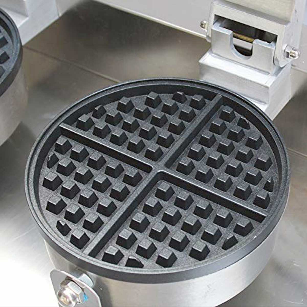 Waffle machine